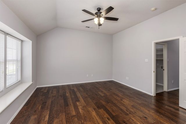 9492 Sean Drive, Frisco, TX 75035