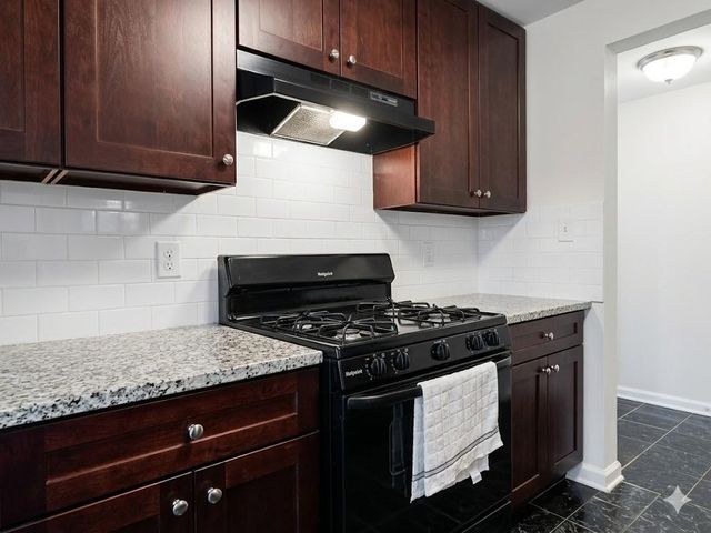 18023 Bambriar Drive, Houston, TX 77090