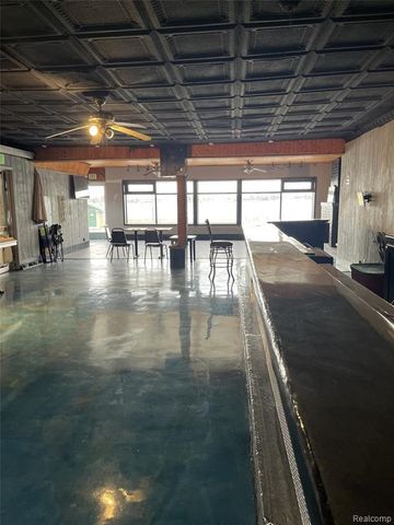 6066 River Road, East China, MI 48054