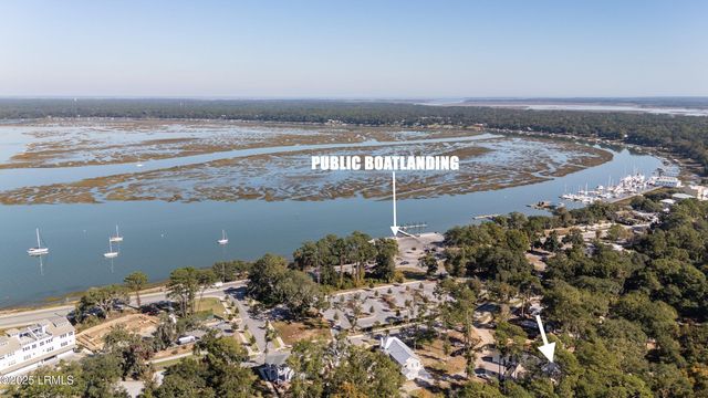 6 Harborview Circle, Beaufort, SC 29907