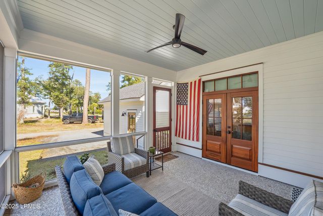 6 Harborview Circle, Beaufort, SC 29907