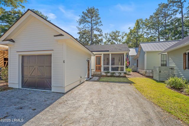 6 Harborview Circle, Beaufort, SC 29907