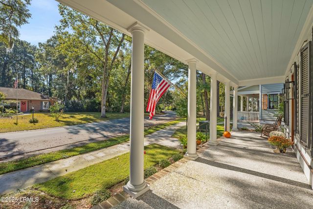 6 Harborview Circle, Beaufort, SC 29907