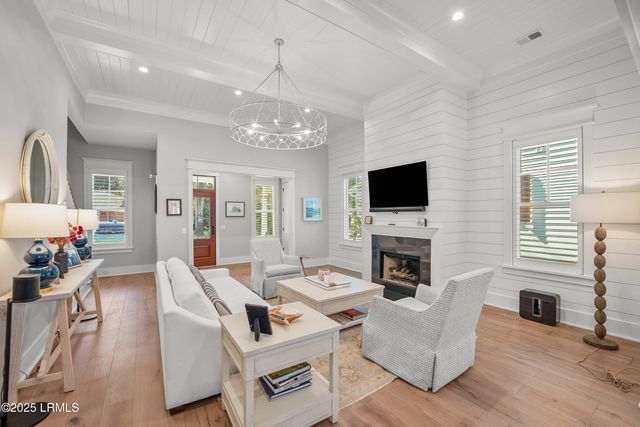 6 Harborview Circle, Beaufort, SC 29907