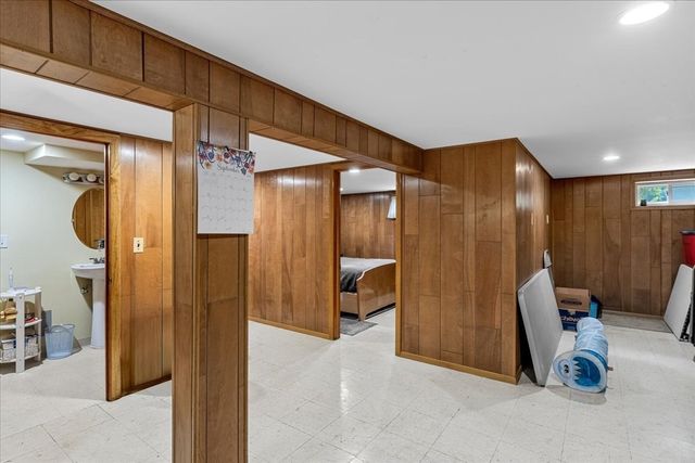 121 Twin Fawn Dr, Hanover, MA 02339
