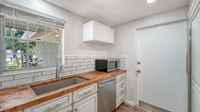 2510 BISPHAM ROAD, Sarasota, FL 34231