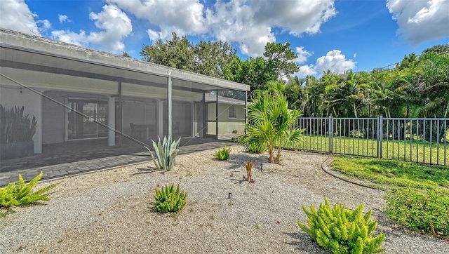 2510 BISPHAM ROAD, Sarasota, FL 34231