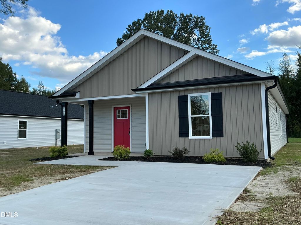 508 Crump St Street, Smithfield, NC 27577