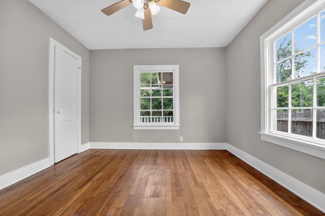 4907 Duval ST, Austin, TX 78751