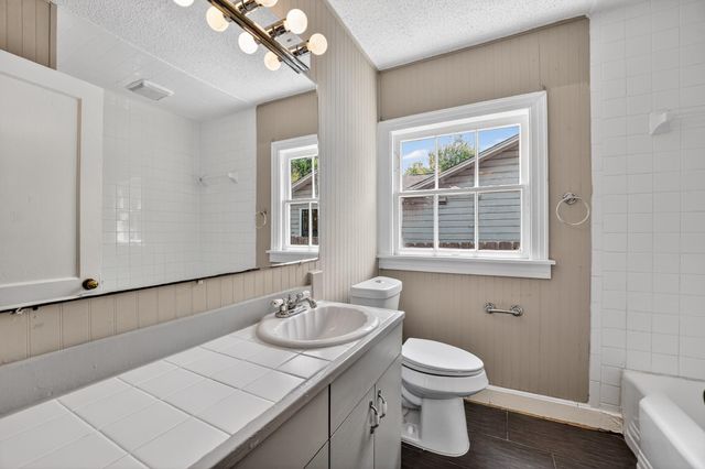 4907 Duval ST, Austin, TX 78751