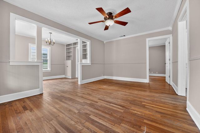 4907 Duval ST, Austin, TX 78751