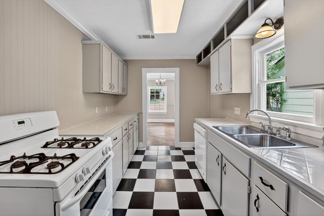 4907 Duval ST, Austin, TX 78751