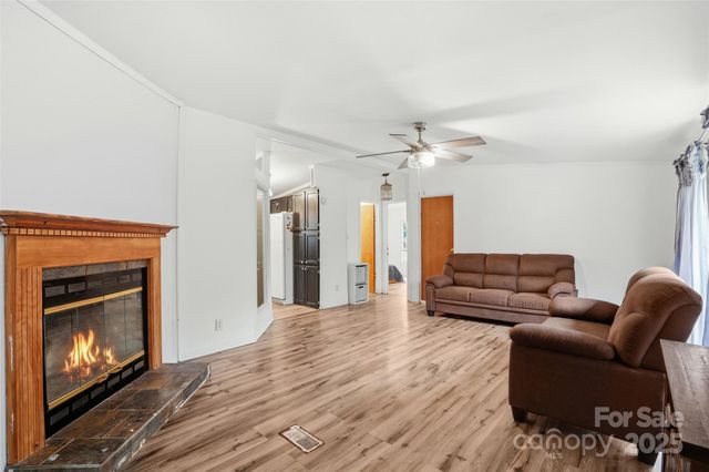 2338 Whelchel Road, Mooresboro, NC 28114