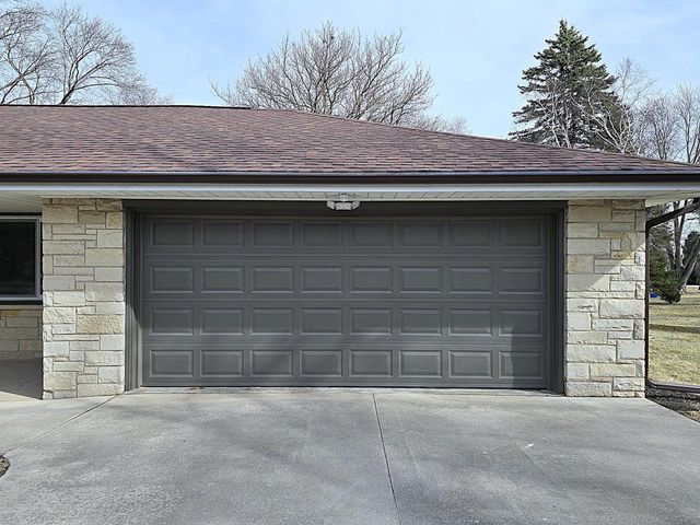 4760 N 159th STREET, Brookfield, WI 53005