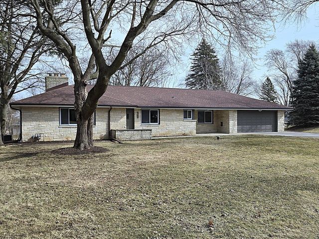 4760 N 159th STREET, Brookfield, WI 53005