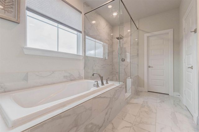 2802 Grand Fountains Drive A, Houston, TX 77054