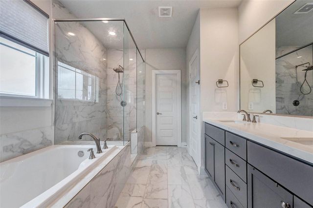 2802 Grand Fountains Drive A, Houston, TX 77054