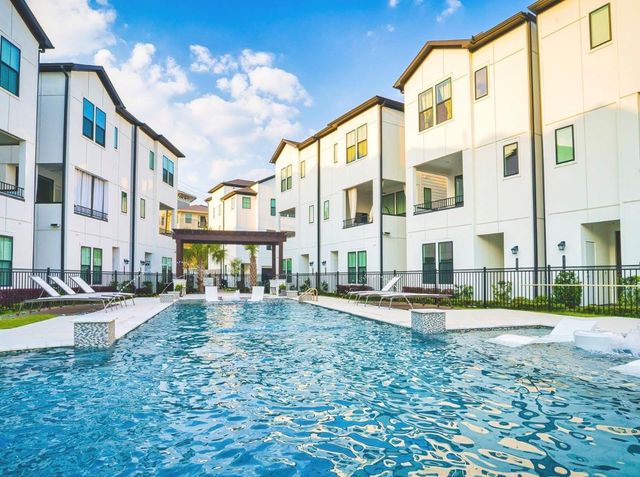 2802 Grand Fountains Drive A, Houston, TX 77054