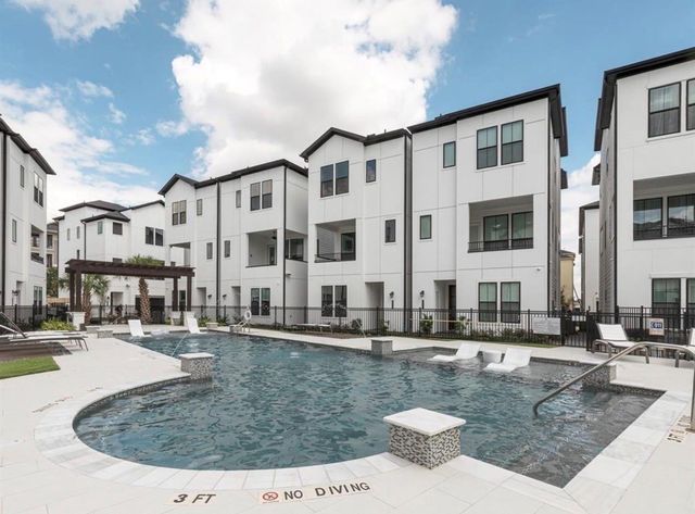 2802 Grand Fountains Drive A, Houston, TX 77054