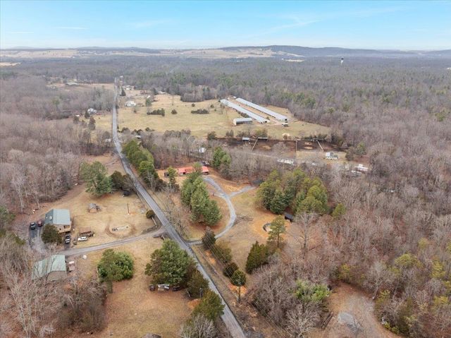 612 PAINE RUN RD, Grottoes, VA 24441