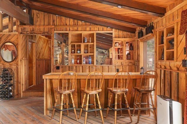 612 PAINE RUN RD, Grottoes, VA 24441