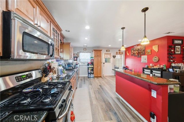 1298 W Baseline, Claremont, CA 91711