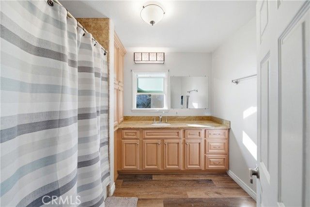 1298 W Baseline, Claremont, CA 91711