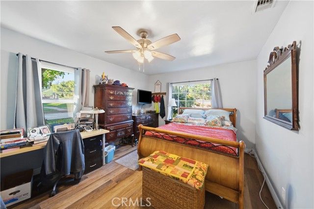 1298 W Baseline, Claremont, CA 91711