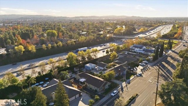 1298 W Baseline, Claremont, CA 91711