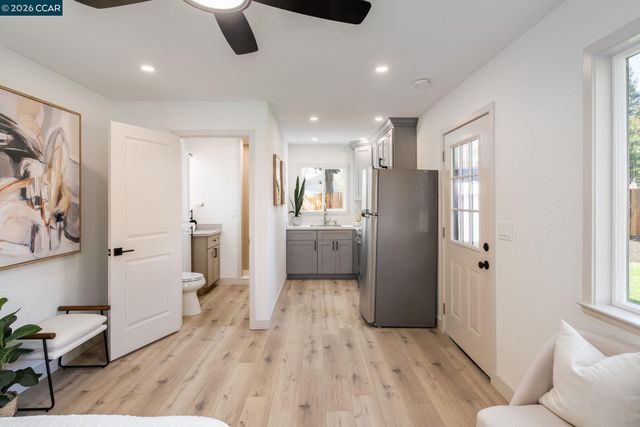 2653 Garden Ave, Concord, CA 94520