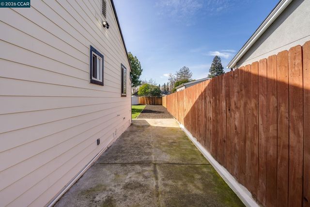 2653 Garden Ave, Concord, CA 94520