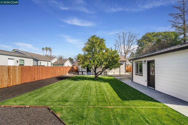 2653 Garden Ave, Concord, CA 94520