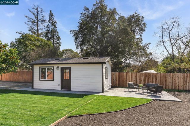 2653 Garden Ave, Concord, CA 94520