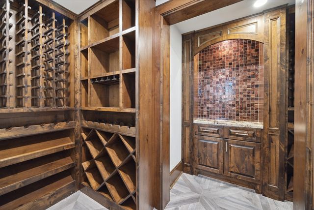 114 Calle Catalina Place, Houston, TX 77007