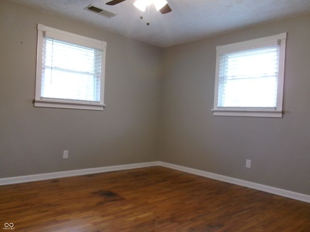 5453 S Holiday Drive, Crawfordsville, IN 47933