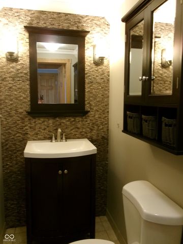 5453 S Holiday Drive, Crawfordsville, IN 47933