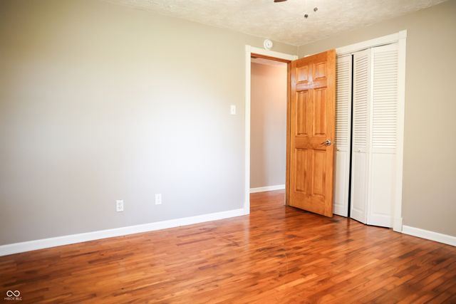 5453 S Holiday Drive, Crawfordsville, IN 47933