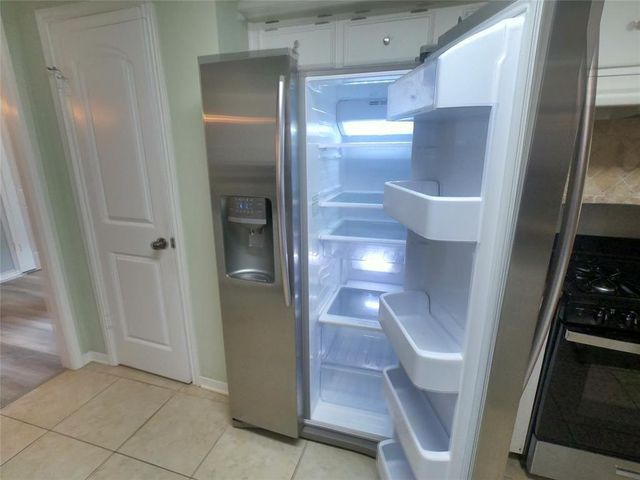 8343 Waynemer Way, Houston, TX 77040