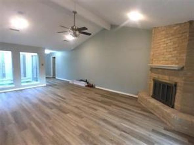8343 Waynemer Way, Houston, TX 77040