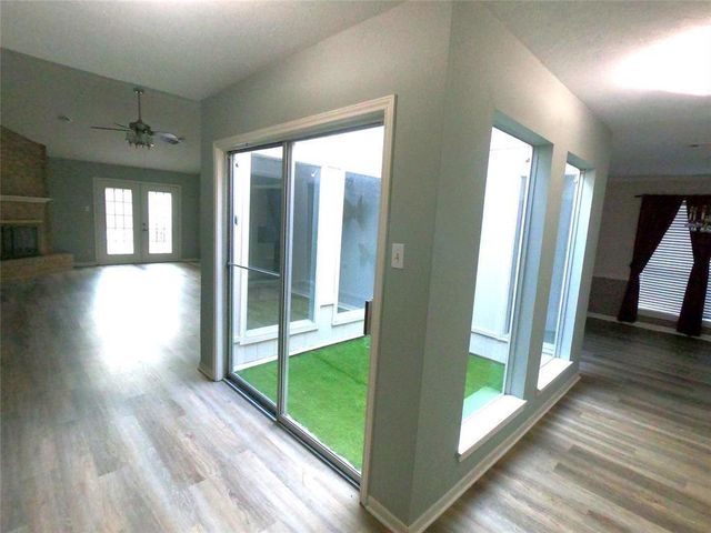 8343 Waynemer Way, Houston, TX 77040
