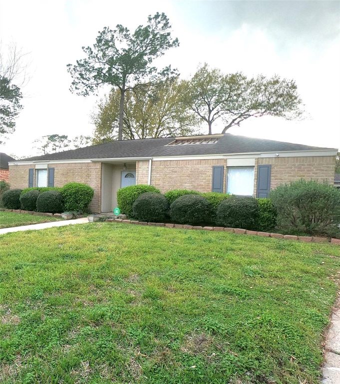 8343 Waynemer Way, Houston, TX 77040