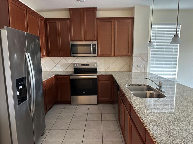 13904 Lyndon B Johnson ST, Manor, TX 78653