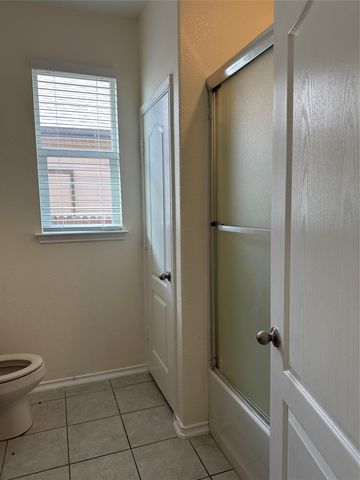13904 Lyndon B Johnson ST, Manor, TX 78653