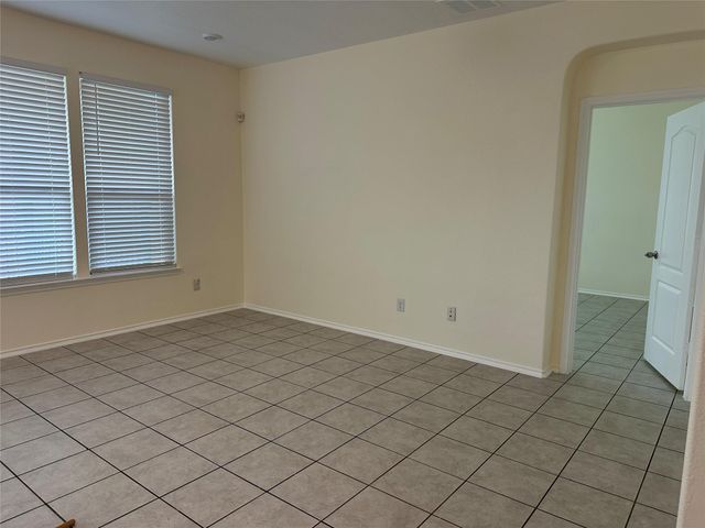 13904 Lyndon B Johnson ST, Manor, TX 78653