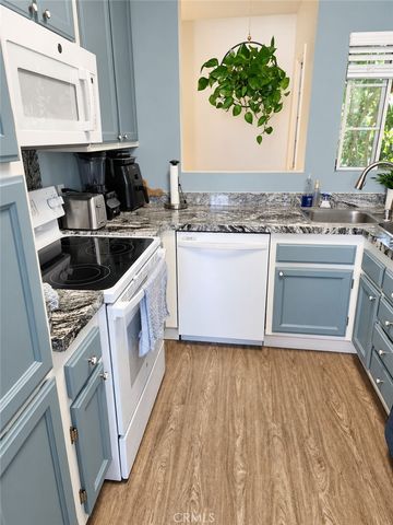 512.5 Dahlia Avenue, Corona Del Mar, CA 92625