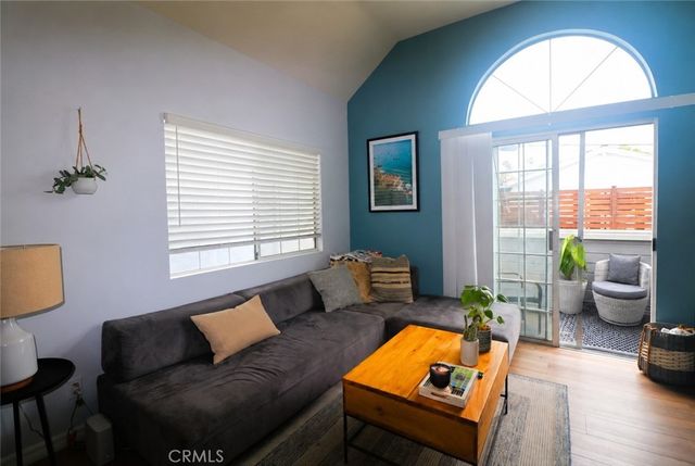 512.5 Dahlia Avenue, Corona Del Mar, CA 92625