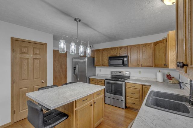 3832 Liriope Street, Canal Winchester, OH 43110