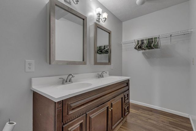 3832 Liriope Street, Canal Winchester, OH 43110