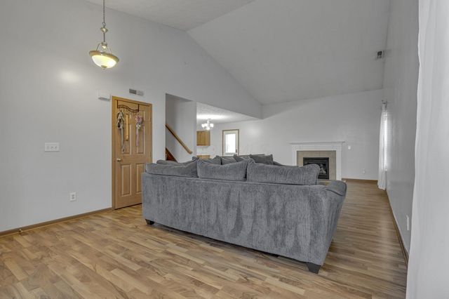 3832 Liriope Street, Canal Winchester, OH 43110