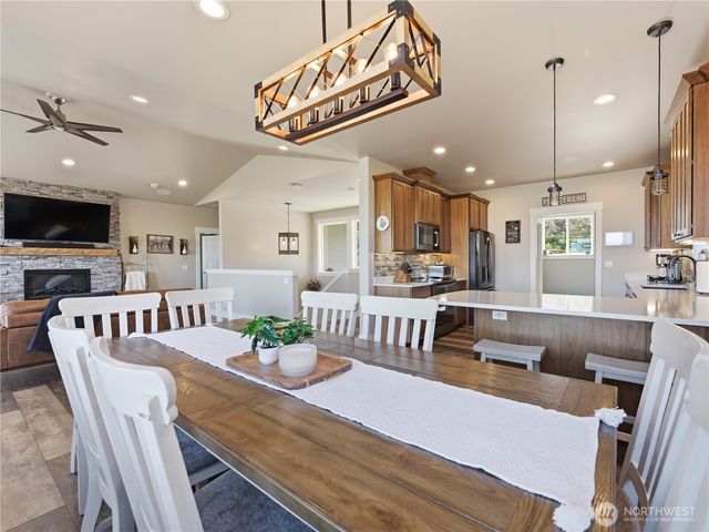 2128 McEldowney Road, Malaga, WA 98828